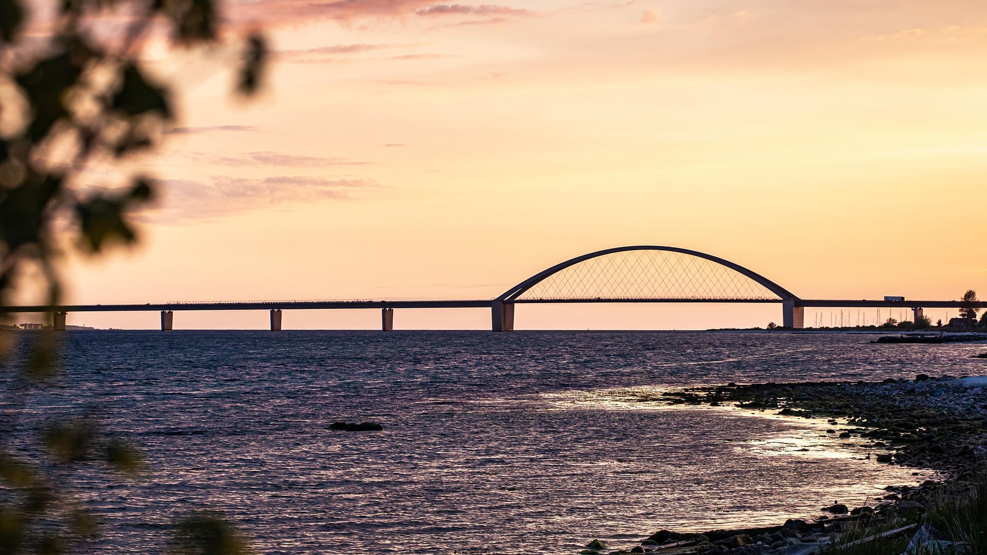 Fehmarn Küste mit Steinfeldern